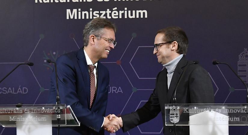 „Kiváló feladatot végzett”, megbukott