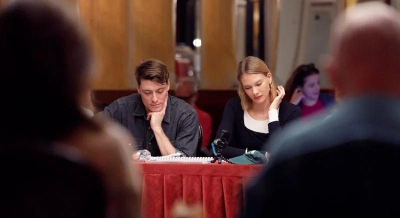 Igazából komédia – Varga-Járó Sára és Kovács Tamás szereplésével készül Szabó Máté rendezése a Vígben