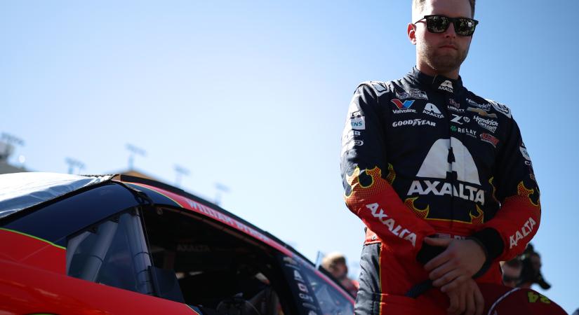 „Ez egyszerűen nincs rendben” – Byron bocsánatot kért Hamlintől a döntő végkimenetelét meghatározó balesete miatt