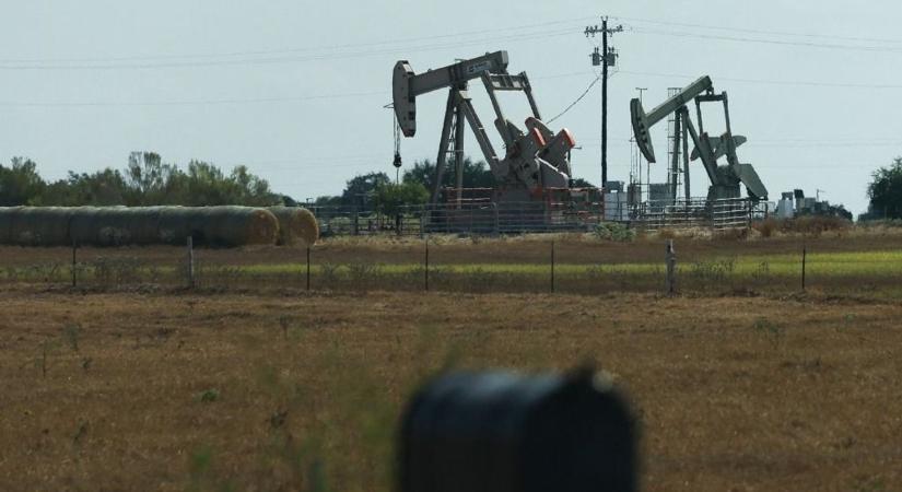 Bejelentést tett az OPEC az olajkitermelésről: az oroszok elleni amerikai szankciók mindent megváltoztattak – „Időt kérünk”
