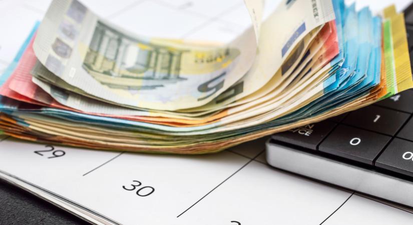 Piaci húzd-meg-ereszd-meg után olyan gazdasági tüzijáték jön, ami eldöntheti a befektetéseid és a forint sorsát