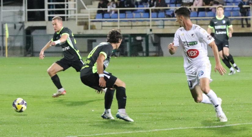 Négy kapufát, három gólt és tiszakécskei sikert hozott a derbi – fotók