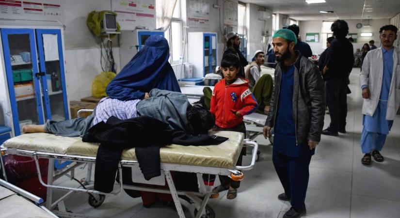 Erős földrengés szedett halálos áldozatokat Afganisztánban