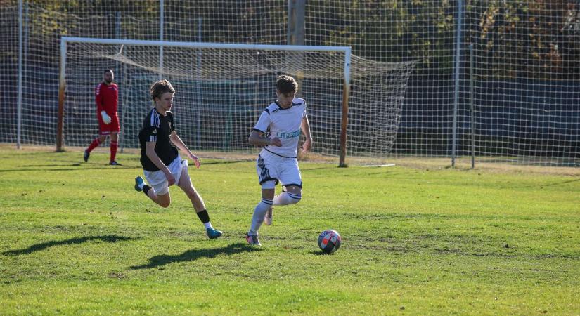 Vármegye I.: az újonc Rékas legyőzte a tavalyi bajnokot, MÁV-siker született a szolnoki derbin – galériával