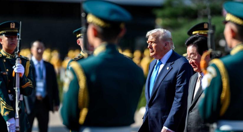 Trump: Erőszakos cselekmények zajlanak keresztény közösségek ellen