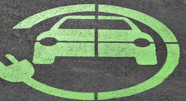 Kínában új technológiával oldhatják meg az elektromos autózás egyik legnagyobb problémáját