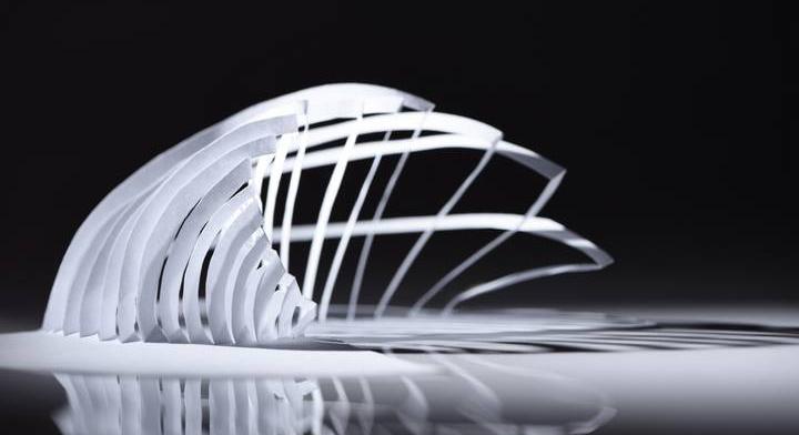 A jövő ejtőernyője csupa lyuk, mégsem zuhannál le vele