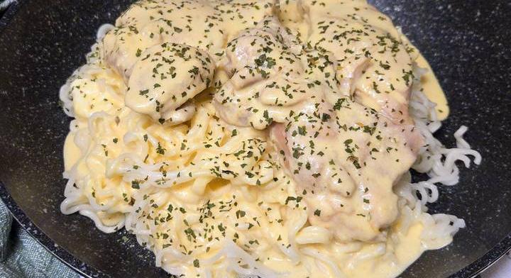 Csirkecombfilé vadas módra: klasszikus ízek új köntösben