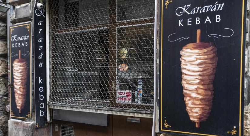 Országos vizsgálatot rendeltek el a gyrososoknál