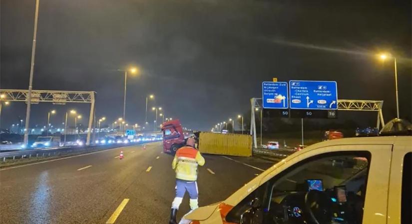 Így lehet 170 ezres büntetést kapni bámészkodásért