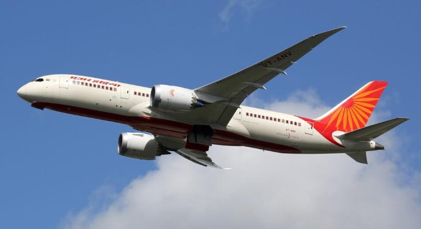 Interjút adott az elmúlt évek egyik legszörnyűbb légi-katasztrófájának egyetlen túlélője