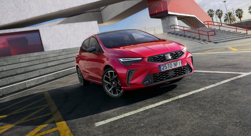 Beárazták a Seat legújabb népautóját: meglepő alapárral debütál Magyarországon a frissített Ibiza