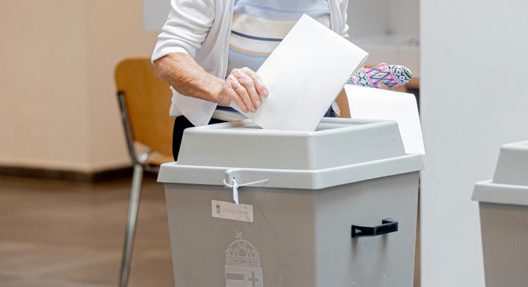 Kihirdették Tiszabura új polgármesterét, az alulmaradt jelölt választási csalást emleget