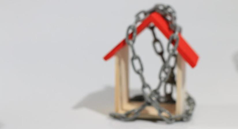 Házi őrizetet rendeltek el a furgon sofőrjének, aki halálos balesetet okozott