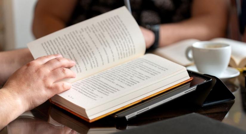 Egy könyv, amely megtanít arra, hogy ne csak a szemeddel láss