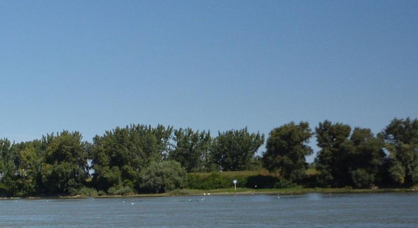 Kézigránátot talált a Dunánál egy horgász