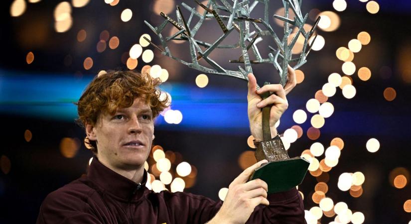 Sinner Párizst meghódítva szerezte vissza a világelsőséget