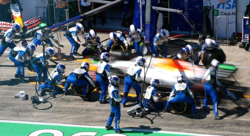 Újabb szabállyal dobnák fel az F1-futamokat