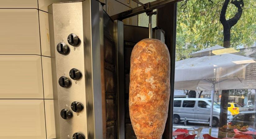 A gyrosárusokat ellenőrzi a fogyasztóvédelem - Komárom-Esztergomba is jönnek