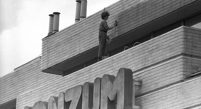 Csaknem fél évszázada nyitották meg, egész Baranyából tódultak a vásárlók