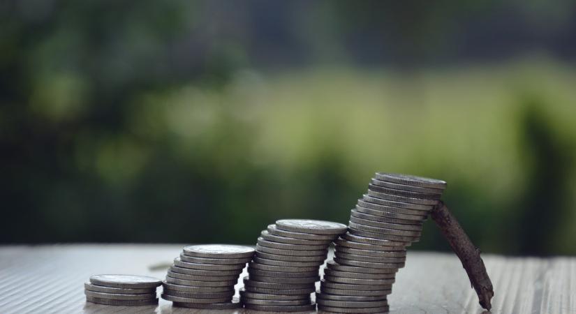 Minimálbér-emelés munkajogi szempontból: mire figyeljen a munkáltató?