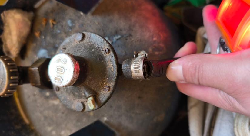 Gázpalack robbant Kovászna megyében – Két személy súlyosan megsérült