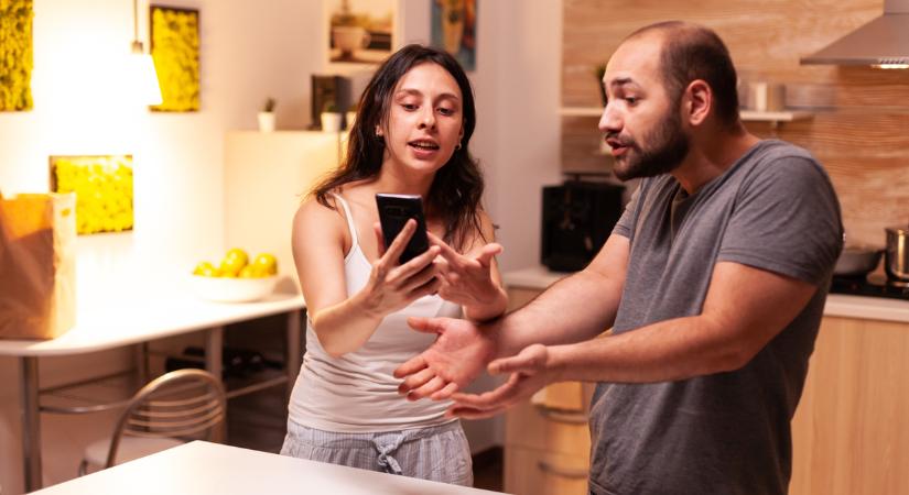 Ebben különbözik a férfiak és a nők félrelépése - Kitálalt a válóperes ügyvéd