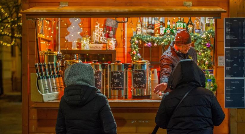 Megkezdődött a karácsonyi razzia – a bejglitől a forralt borig mindent ellenőriznek