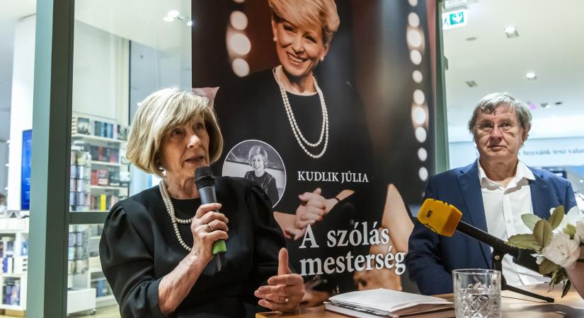 Idén ősszel feltárul a könyvek színes (b)irodalma