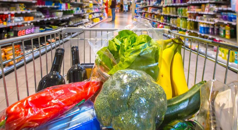 Szigorúan ellenőrzik a karácsonyi édességeket, húsokat és forralt bort