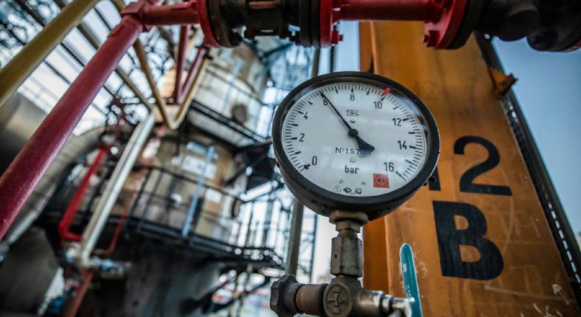 Holdinggá alakul a Mol: egy politikai változás esetén sem jönne rosszul az új szerkezet, de rugalmasabb is lesz a cég