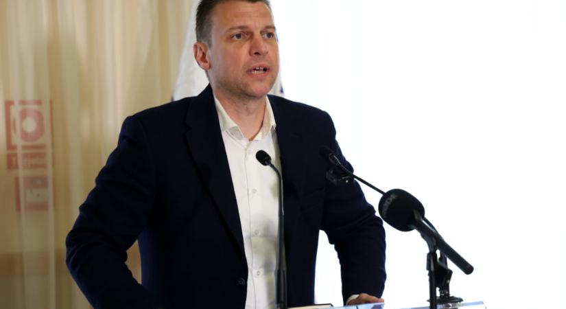 Menczer Tamás: a Tiszánál ukránok vannak, jelöltek nincsenek