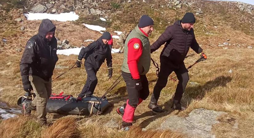 Két férfi holttestét találták meg a Kárpátokban