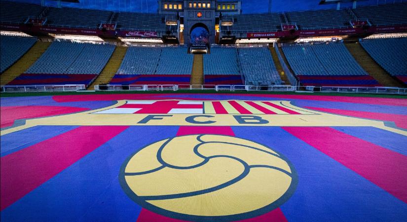 Két ajánlat érkezett, Barca-játékos átigazolásán pörög a spanyol sajtó