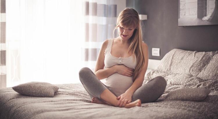 Fáradtság, gyengeség, sápadtság: honnan tudhatod, hogy kiürültek a vasraktáraid, és hogyan töltheted újra azokat?