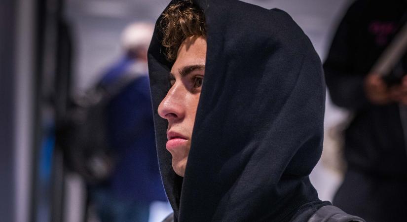 Barcások, figyelem! Hansi Flick elárulta, ki lesz a jövő sztárja