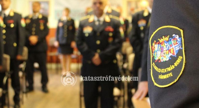 Évtizedek a lángok és a közösség szolgálatában – jubileumi elismerések (fotókkal)