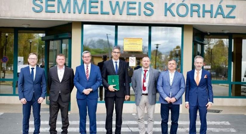 Új főigazgató a Kiskunhalasi Semmelweis Kórház élén