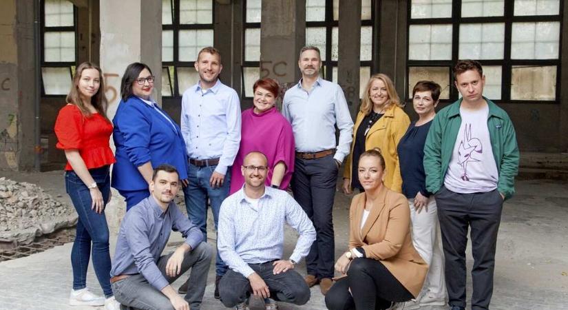 Közösségből születő csodák – hamarosan indul a „Megcsináltuk!” könyv és podcast-sorozat