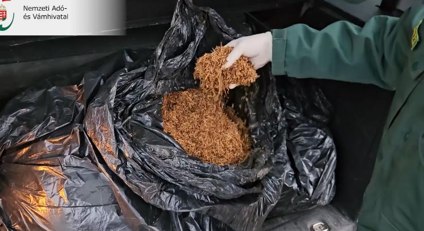 Vásárhelyen és környékén árulták a csempészcigit