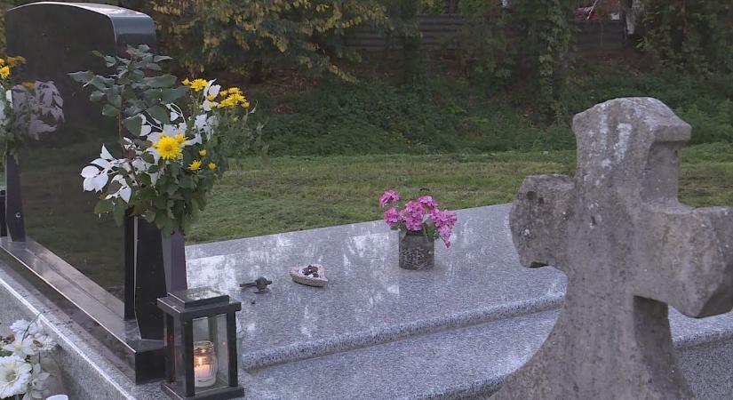 Nem okoztak bajt a mécsesek és gyertyák