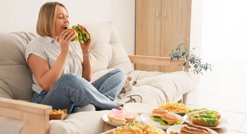 Az éjszakai falásroham – nem csak a hízás miatt probléma