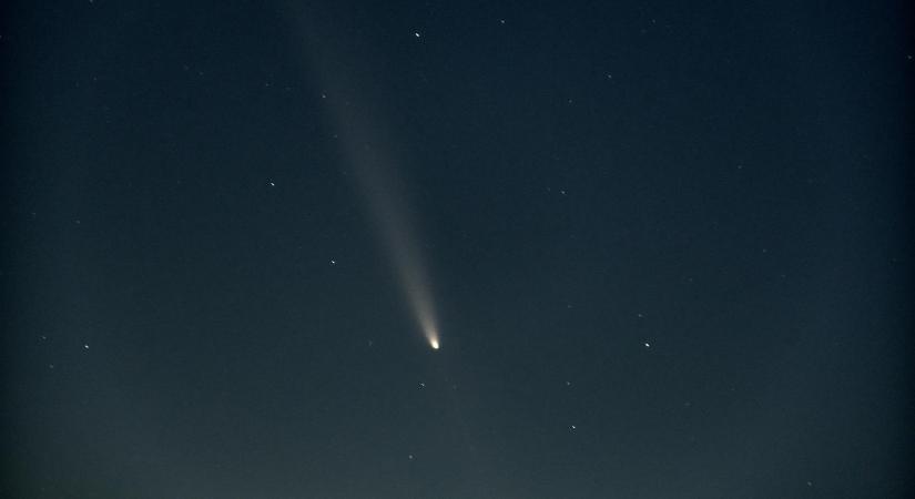 Meteorit találhatott telibe egy Teslát Ausztráliában