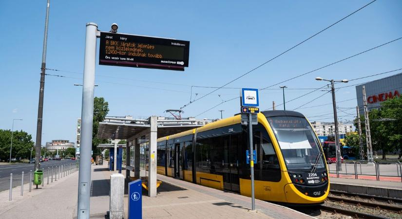 Se előre, se hátra: Leállt a villamos Budapesten