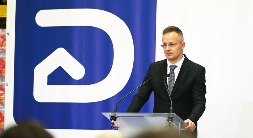 Szijjártó Péter: 55 új munkahely jön létre egy 42 milliárd forintos beruházás nyomán Szolnokon