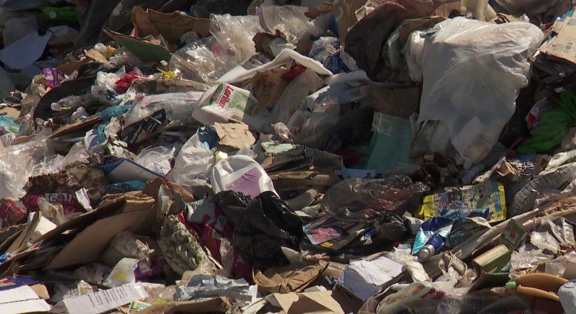 A sokkoló igazság – Miért landol a szelektív 75%-a még mindig a vegyes kukában?  videó