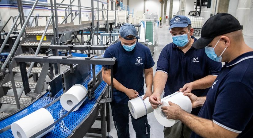 A jövő papíripari szakembereit képzi a Vajda-Papír