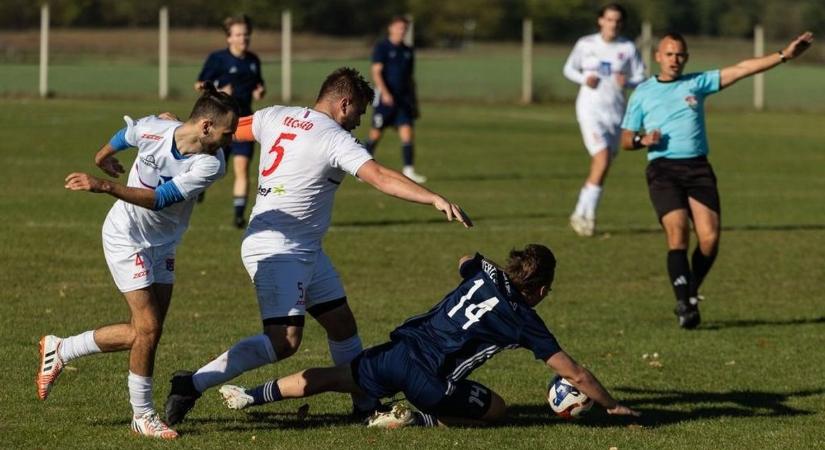 A piros mindent gyógyít: parádés fetrengős videón az U19-ben játszó magyar Neymar