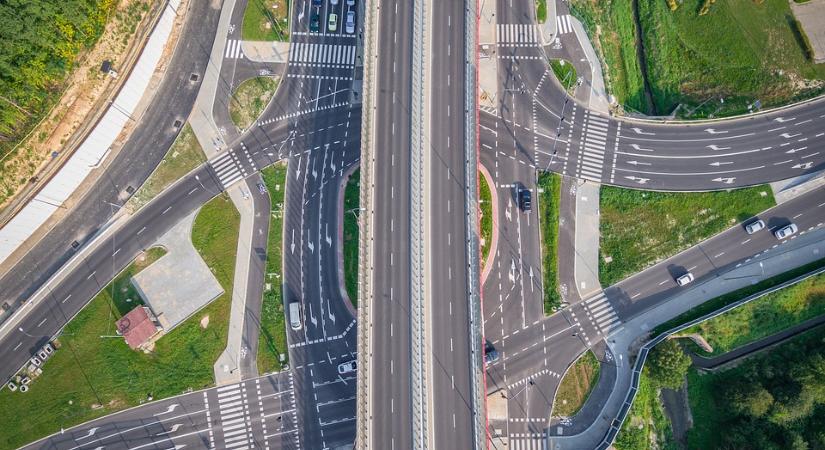 Már meg lehet vásárolni a 2026-os autópálya-matricákat