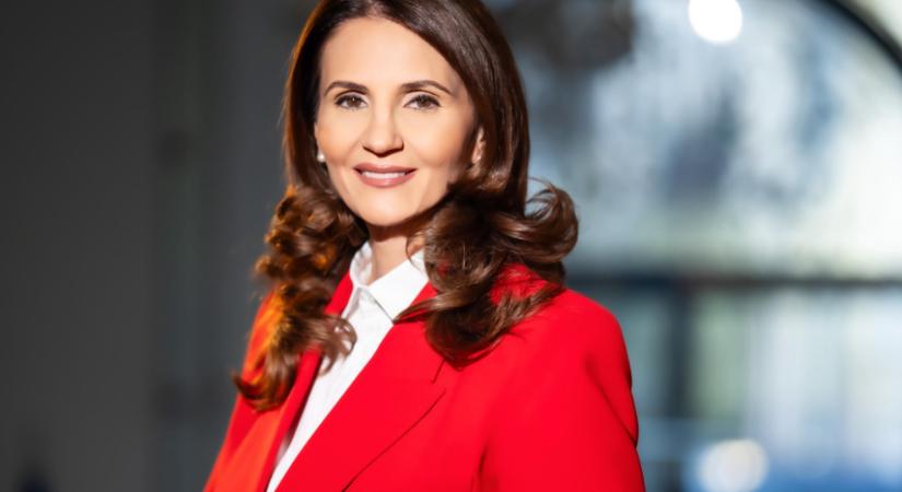 Nem hallgat Călin Georgescura az AUR, bojkott helyett Anca Alexandescut támogatják a főpolgármester-választáson